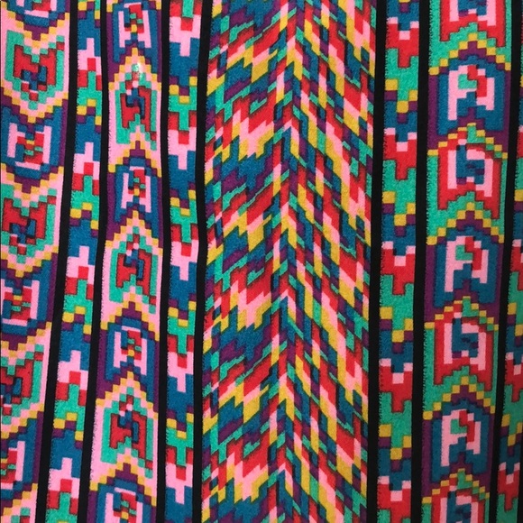 Patterned Cami - Picture 2 of 5